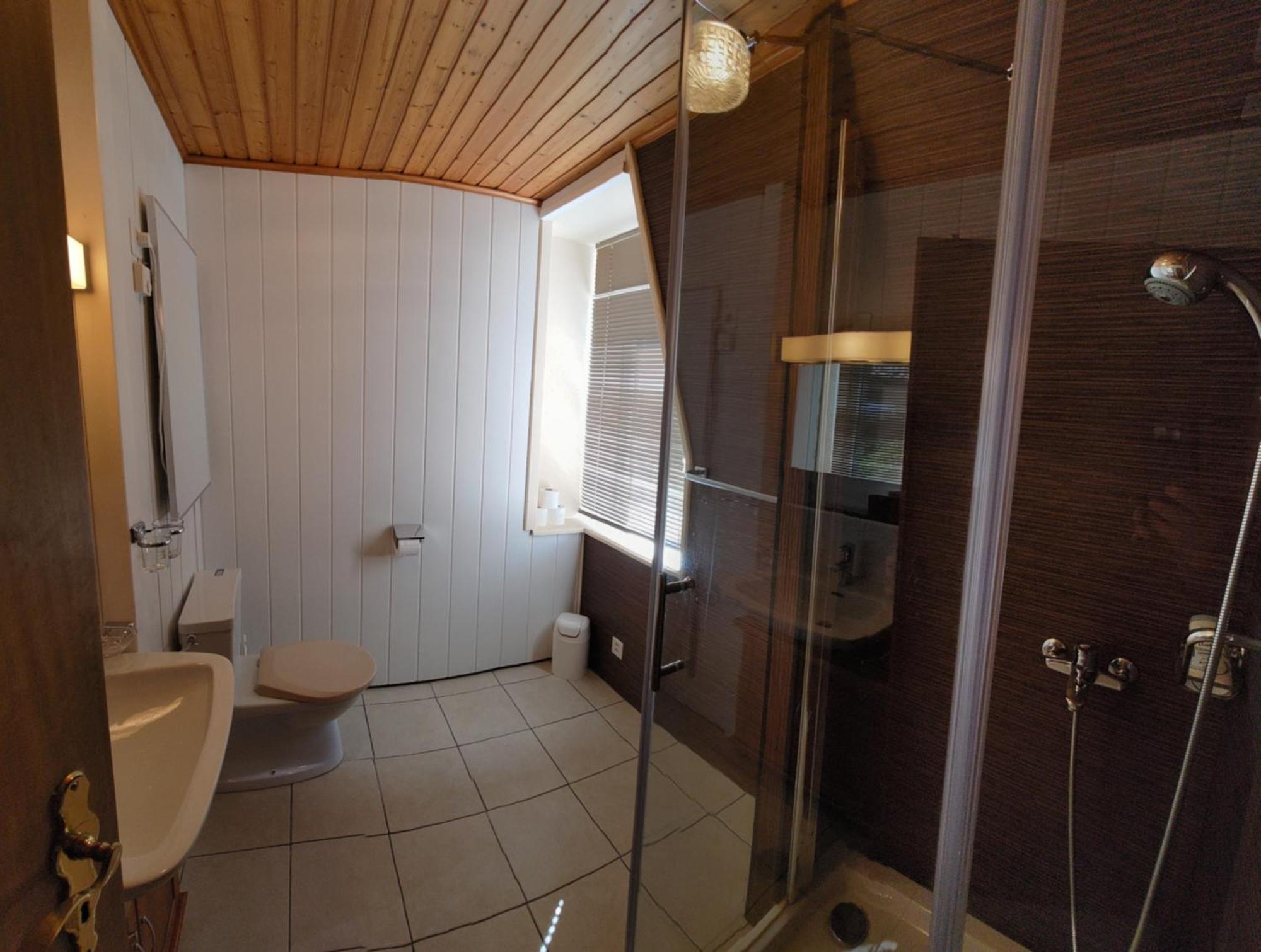 Maison d'hôtes Hôtel de la Gare Montbovon Chambre photo
