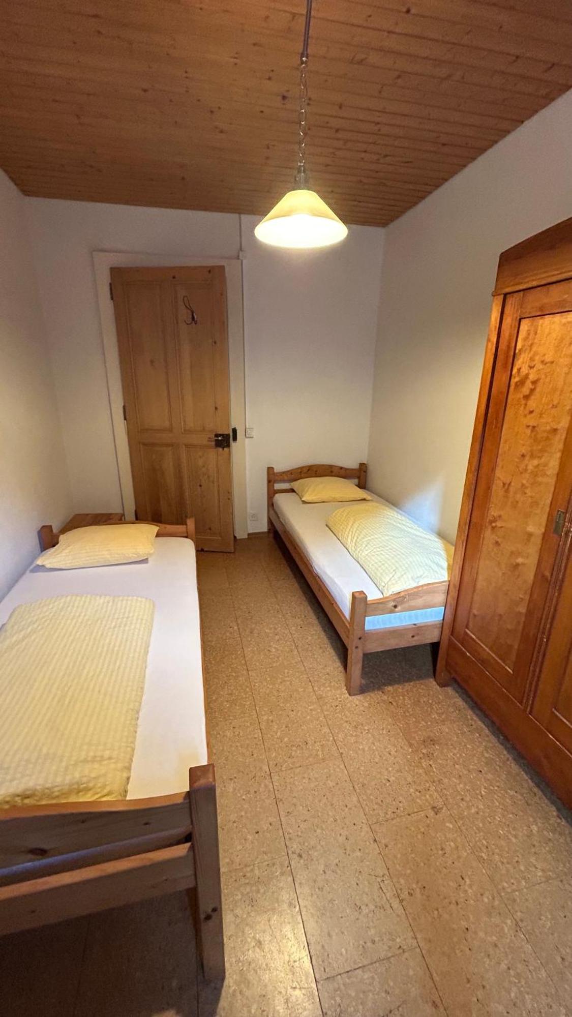 Maison d'hôtes Hôtel de la Gare Montbovon Chambre photo